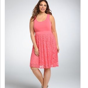 Torrid NWT size 4 coral tank dress.